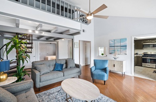 Bermuda Dunes House | Fully Remodeled, Clean and Cozy, with FREE POOL/SPA HEATING.