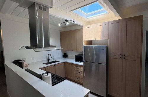 Vallejo House | Fully Remodeled Spacious 4BD/2BTH Oasis Full of Amenities for Large Groups