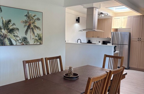 Vallejo House | Fully Remodeled Spacious 4BD/2BTH Oasis Full of Amenities for Large Groups