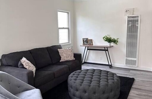 West Hollywood Apartment | Fully remodeled 1 bedroom in prime West Hollywood.