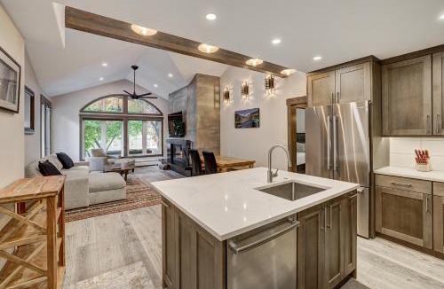 Edwards Apartment | Fully Renovated 2 Bedroom in Arrowhead Village!