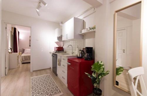 Moda Apartment | Fully Renovated 2BR Flat in Prime Location at Moda