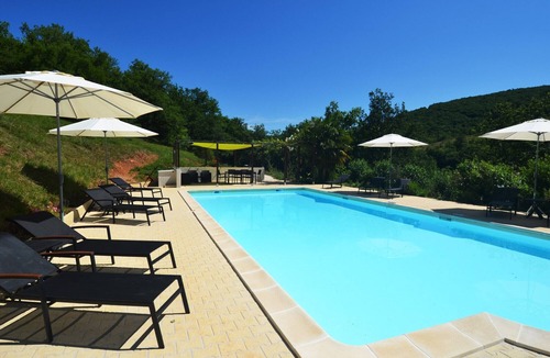 Souillac House | Fully renovated 4P gîte with view on the pool