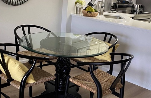 Park Shore Condo | Fully renovated condo at Park Shore Resort just few minutes from beach and ocean