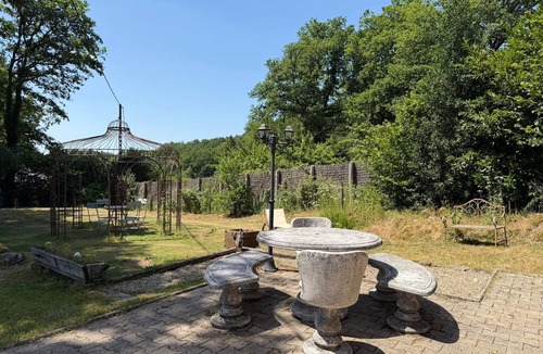 Nedde House | Fully renovated former barn 10 minutes from Lac de Vassivière.