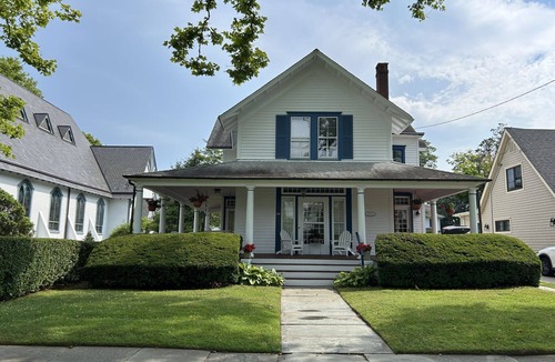 Spring Lake House | Fully Renovated Historic Spring Lake Home, 5-min Walk to South Pavilion, Town