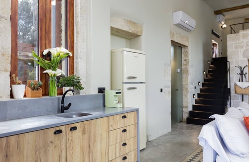 Filaki Villa | Fully renovated historic building encompassed by nature views