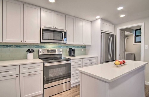 Bethany Beach Condo | Fully Renovated Ocean Front Condo at Sea Colony