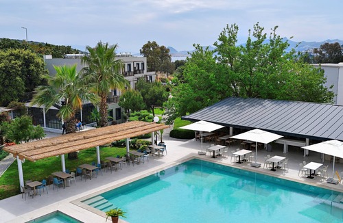 Bitez Apartment | Fully Renovated & Stylish 1BR Suite with Balcony and Free Wi-Fi.