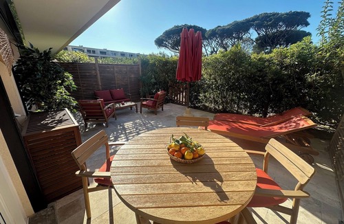 Cote d'Azur- French Riviera Apartment | Fully restored garden apartment
