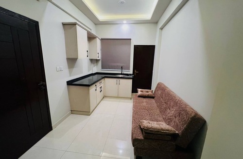 Karachi Apartment | Fully Serviced One-Bedroom Apartment