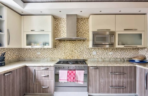 Merlin Bay Villa | Fully staffed beach villa