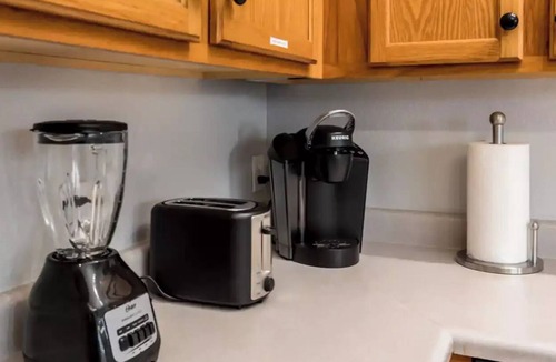 Canyon Trails House | Fully updated 4/2- 1 Mile to Reds/Indians