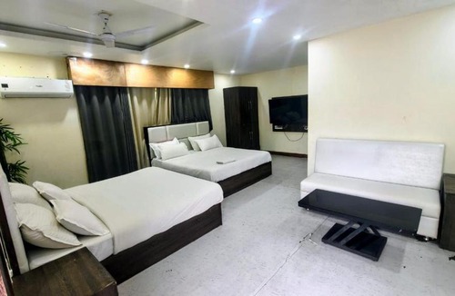 Indore Resort | Fun & Food Resort N Water Park