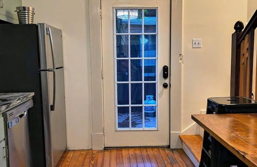 Beach Institute House | Fun friendly 3 bed/4 bath house in downtown Savannah