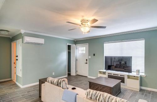 Myrtle Grove House | Fun in the Sun w/Family - Pensacola Duplex + Yard