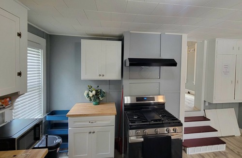 Wareham Center House | Fun Newly Renovated Bungalow
