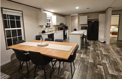 Astor House | Fun, relaxing charming retreat