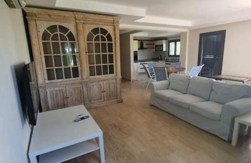 Kadriye Villa | Fun&Sun Modern Villa in Amazing Facility