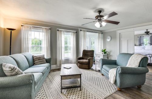 North Bangor House | Fun w/Family! 'Country Getaway' in North Bangor