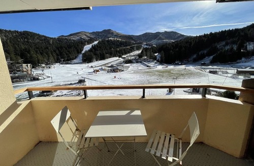 Laveissiere Apartment | Functional apartment near slopes, ideal for 4-6 people