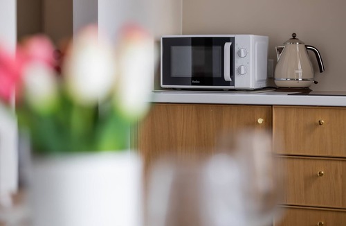 Srodmiescie Połnocne Apartment | Functional Studio in the Center | Close to Metro and PKiN
