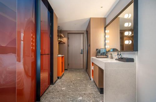 Nanchang Hotel | FunGee High-Altitude River View Hotel, Nanchang Honggutan Jiangxi Provincial Museum Branch