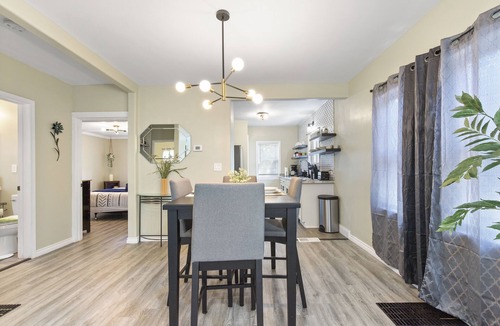 Ferndale House | Funky Ferndale Pad Walk DT Ferndale