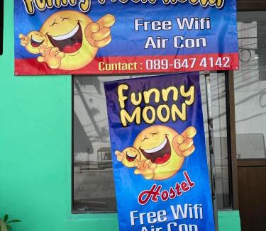 Haad Rin House | Funny Moon Hostel