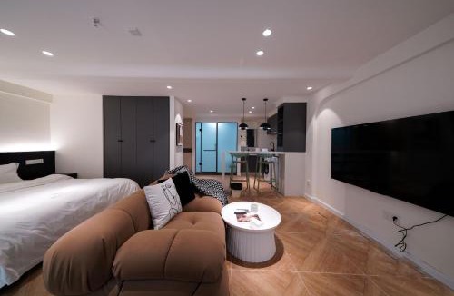 Chengdu City Centre Apartment | Funx设计师民宿