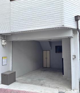 Fukushima Villa | Funyado,Spacious 5BR Home,2 Bathrooms,3 Toilets,Private Garage,Direct KIX,Near USJ,Umeda & Foodie Hub