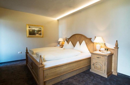 Tirolo Ski Chalet | Furggerhof