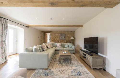 Abbotsbury House | Furlongs