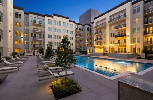 The Galleria Apartment | Furnished 3-Bed,2.5-Bath Apt Near Galleria Houston