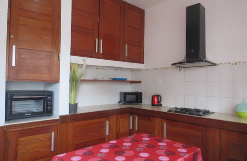 Pointe-Noire House | Furnished, spacious, bright contemporary house for rent. Pointe-Noire