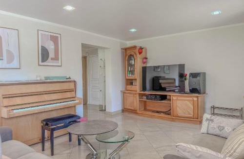 Saint-Ismier House | #FW The House of Sunny Gardens