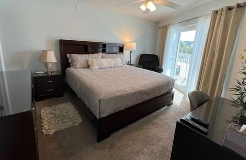Harold Condo | FWB SeaCrest- by The Beach! Free Wi-Fi and parking