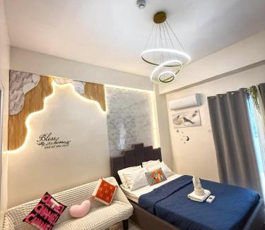 Minglanilla Apartment | Fyangz Mini Karaoke Condo Staycation