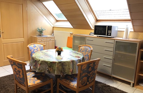 Hornbach Apartment | Gästehaus Monika