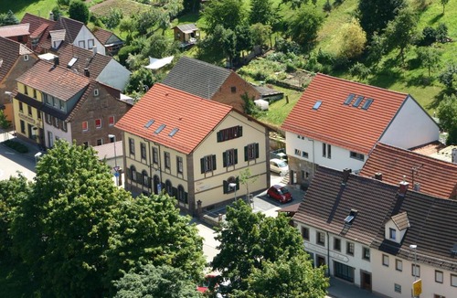 Maulbronn Bed & Breakfast | Gästehaus stuttgART36