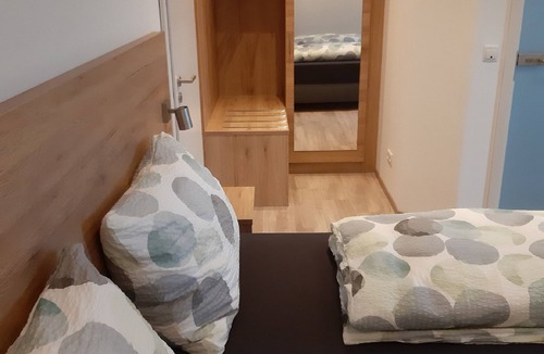 Dettelbach House | Gästezimmer Düll
