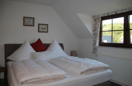 Kronenburg Bed & Breakfast | Gästezimmer Gier
