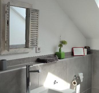Leinsweiler Apartment | Gästezimmer Waldblick Leinsweiler
