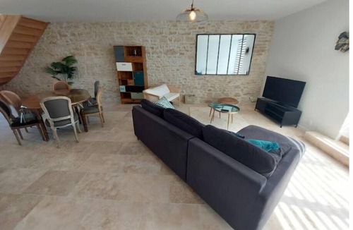 Vouzan House | Gîte 7 persons