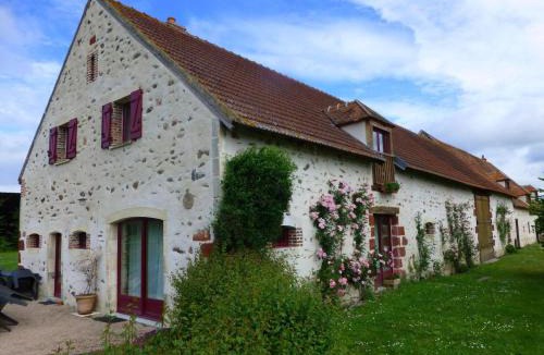 Audes House | Gîte Authentique avec Confort Moderne, Cheminée, Jardin, Jeux pour Enfants, à 13km de Montluçon - FR-1-489-119