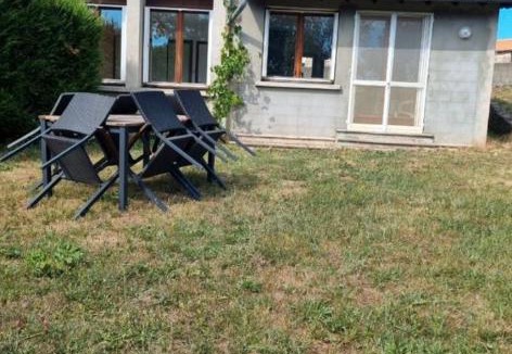 Usson-en-Forez Apartment | Gîte bis