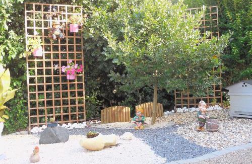 Saint-Die House | Gîte chaleureux avec terrasse, proche des activités touristiques et nature des Vosges - FR-1-589-177