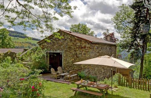 Rochetaillee House | Gîte confortable avec vue imprenable près de Saint-Étienne - FR-1-496-38