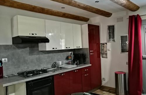 Bourdic Apartment | Gîte d'Emeline