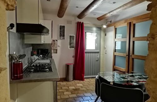 Bourdic Apartment | Gîte d'Emeline